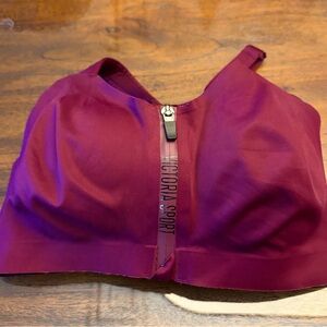 32 DDD Victoria's Secret Extreme Sports Bra